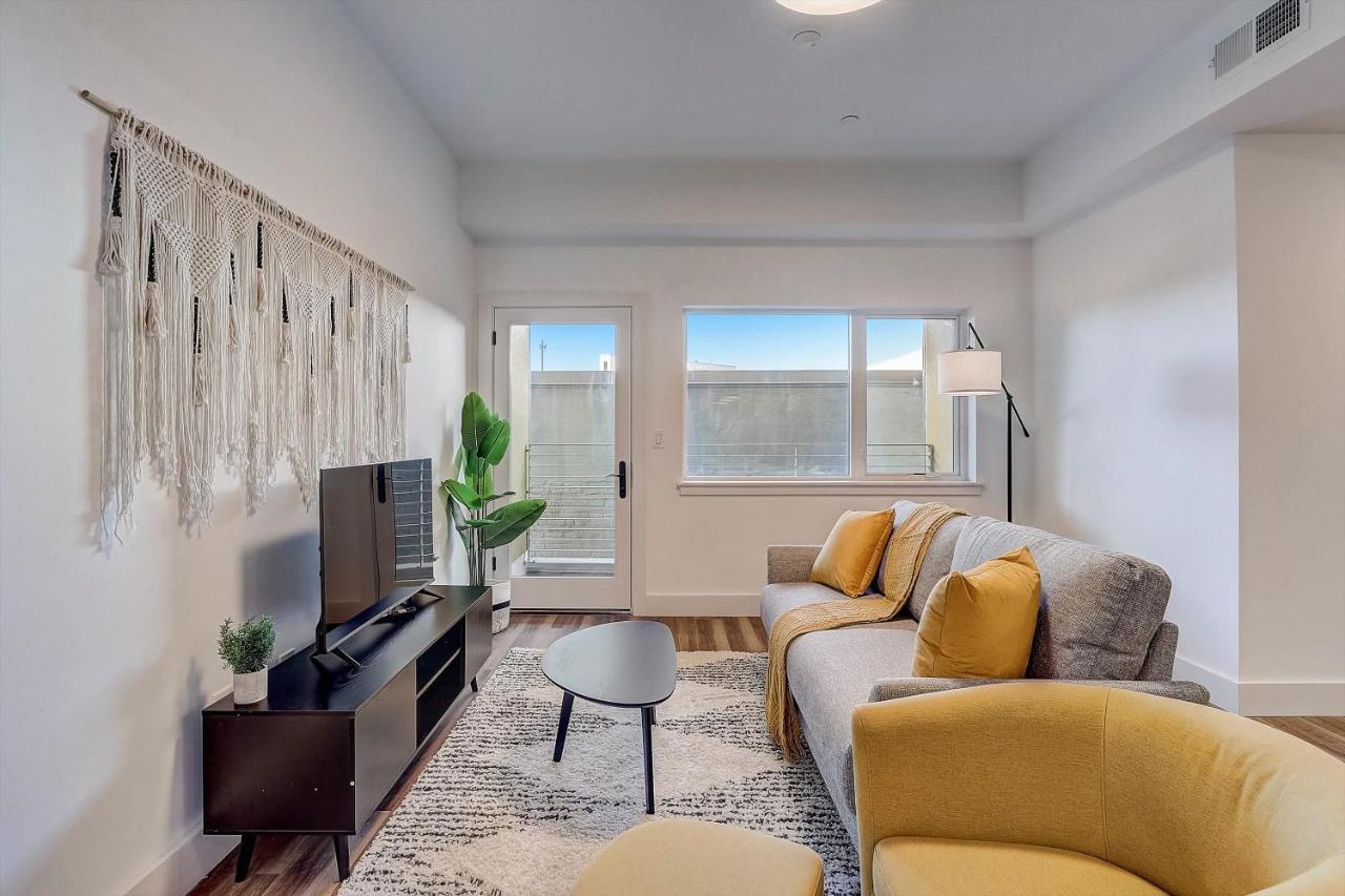 شقة Frontdesk The Glenwood Apts Brewerytown فيلادلفيا الغرفة الصورة